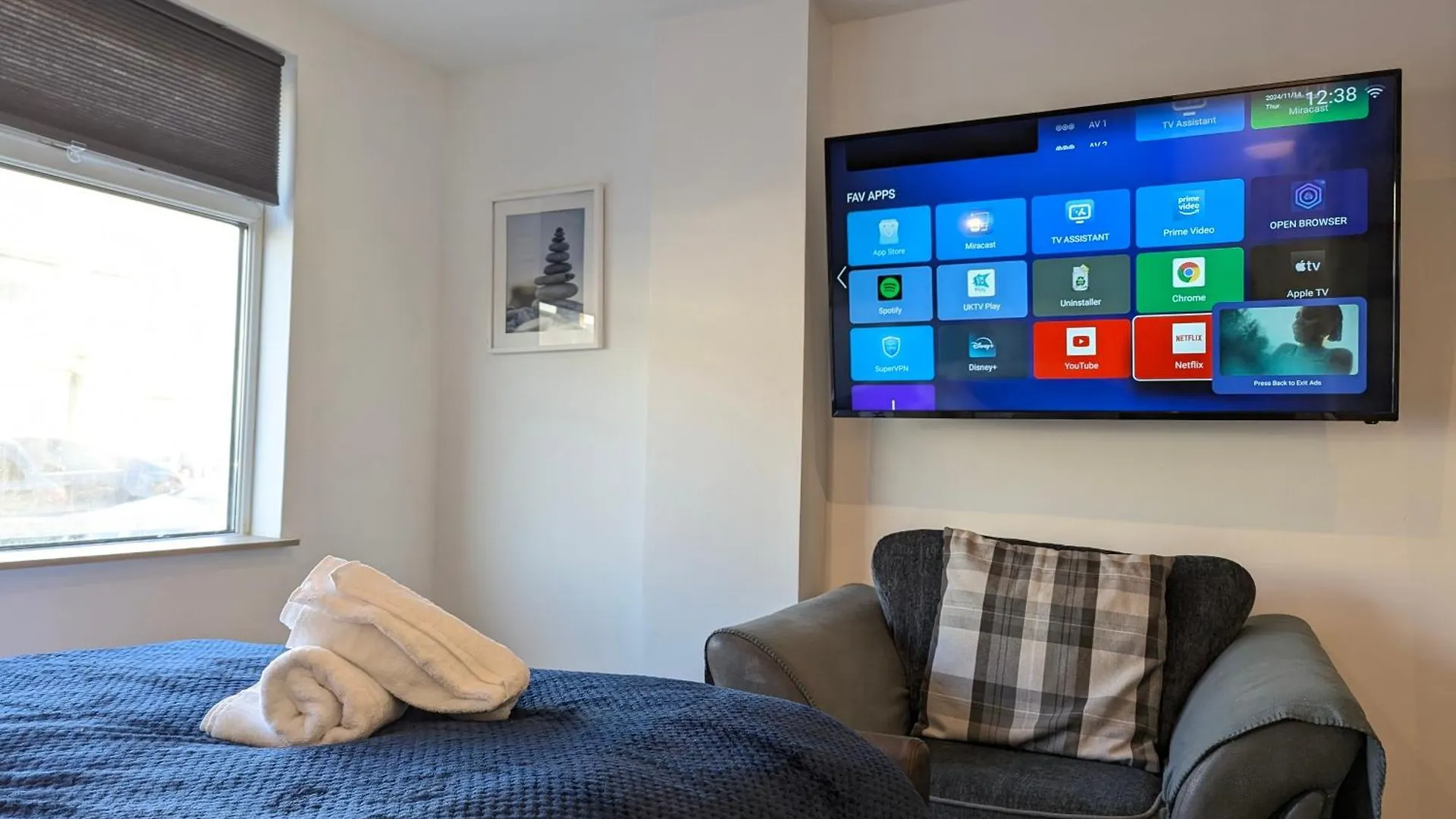 Cosy & Central Studio Apartments Cardiff